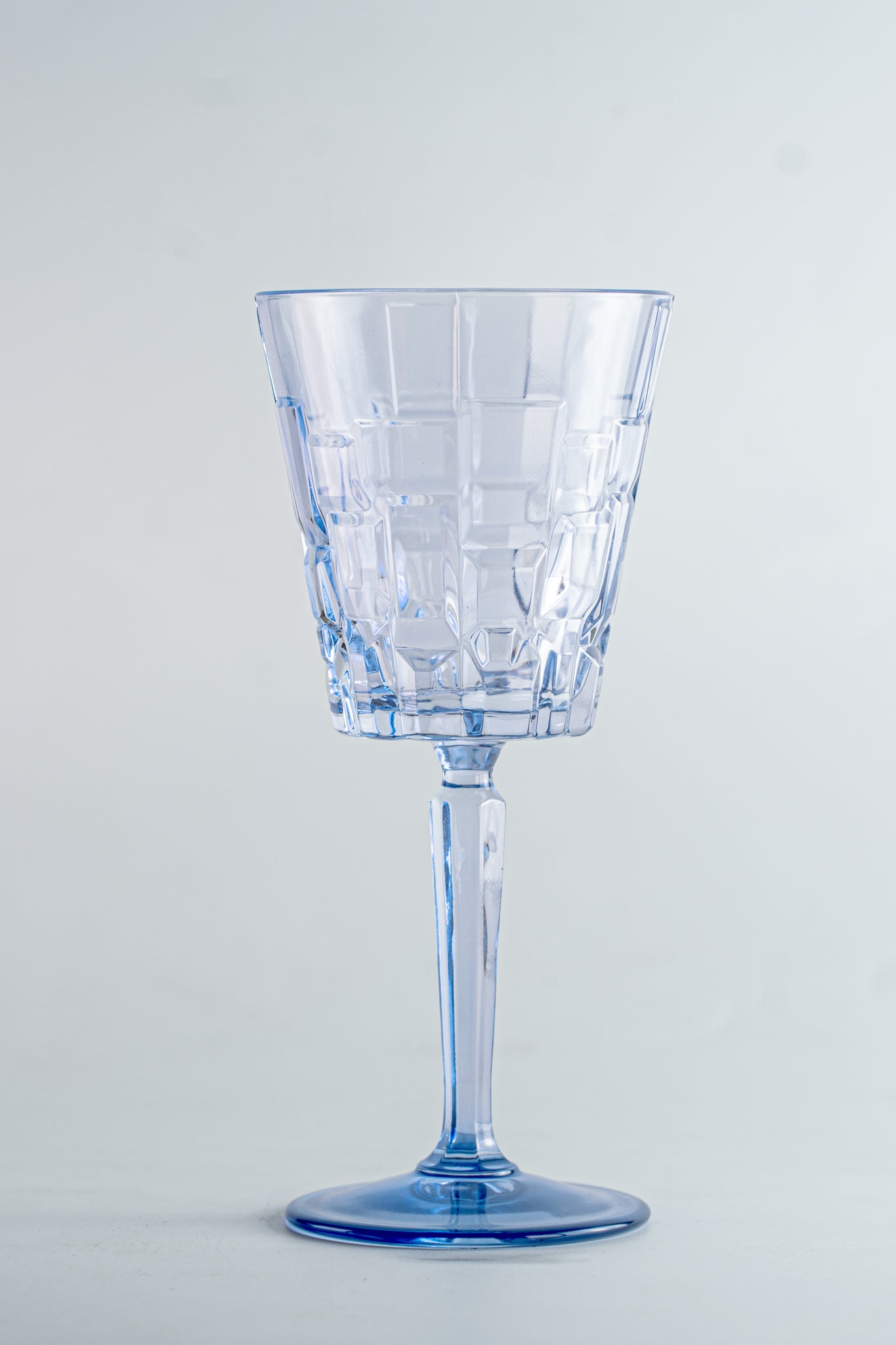 BLUE ICE CRYSTAL WINE GLASS