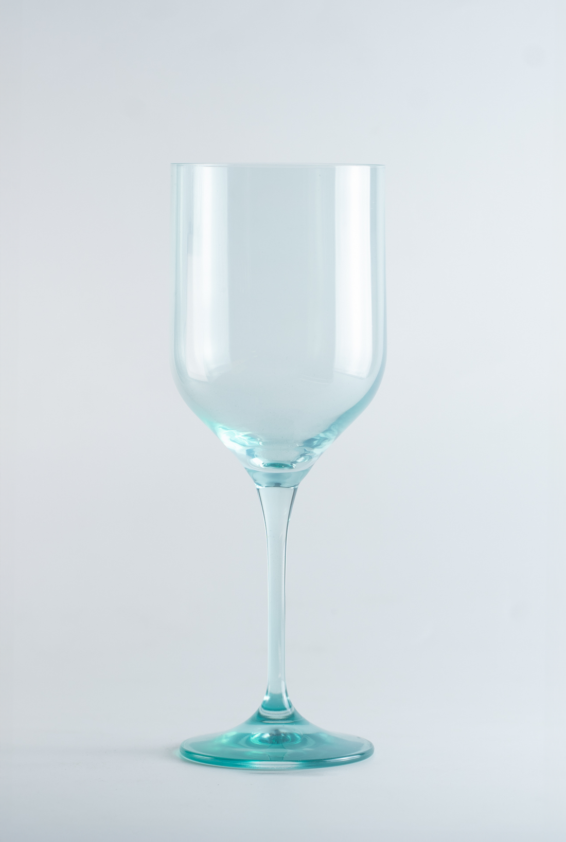 AQUA BLUE HUDSON WINE GLASS